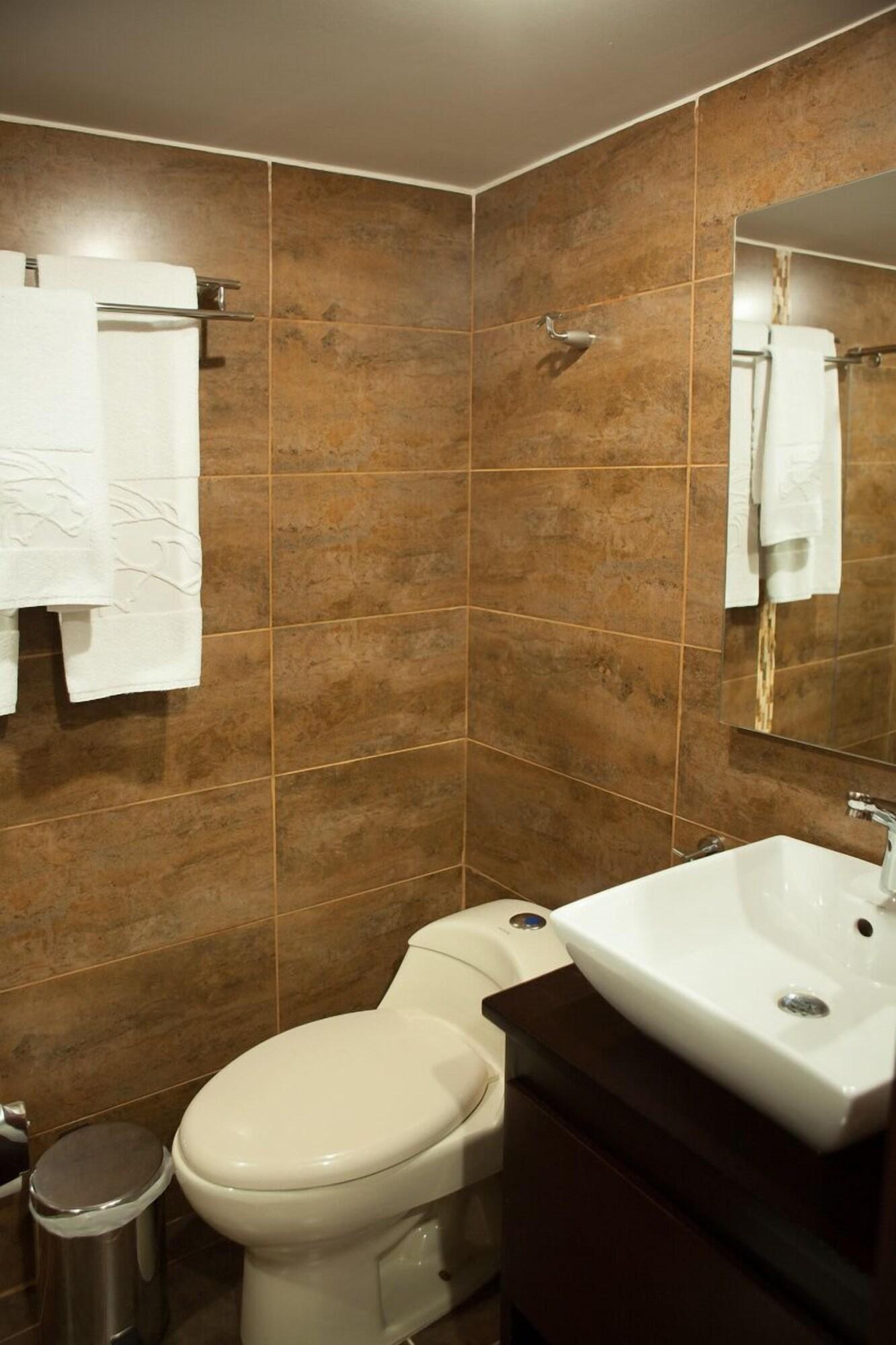 Hotel Colombians Suite Bogota Buitenkant foto